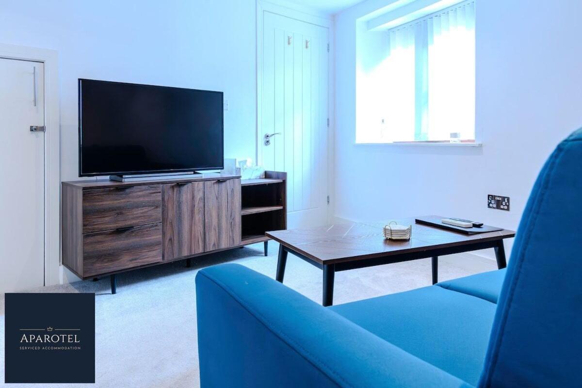 Aparotel Serviced Apartments - Stonehenge, Amesbury Town Centre Номер фото