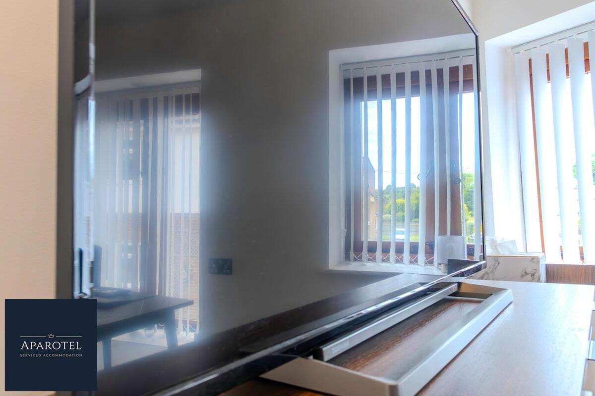 Aparotel Serviced Apartments - Stonehenge, Amesbury Town Centre Номер фото