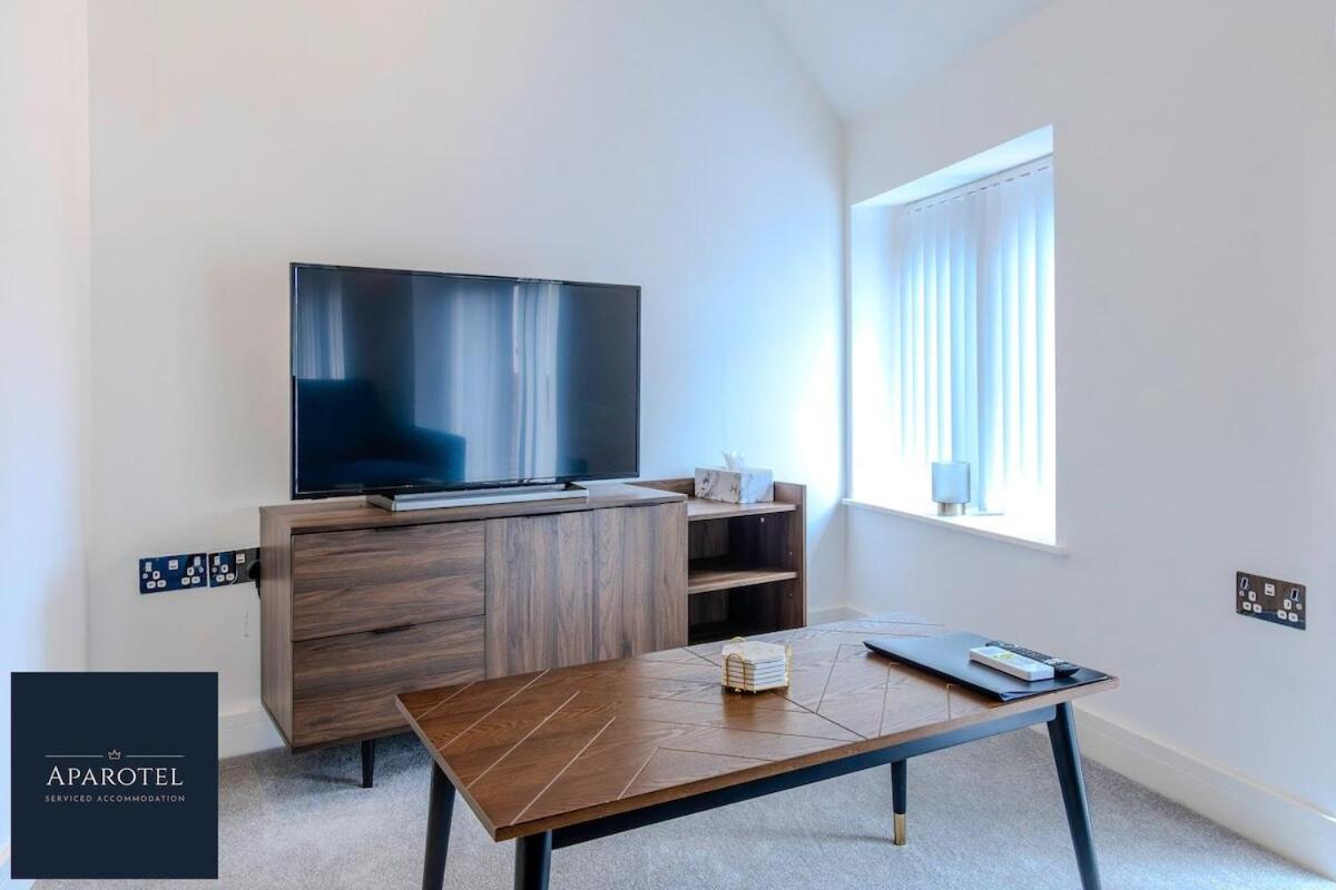Aparotel Serviced Apartments - Stonehenge, Amesbury Town Centre Номер фото